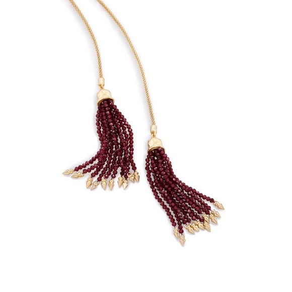 Kendra Scott Annora Lariat Necklace in Red Garnet - Picture 3 of 6